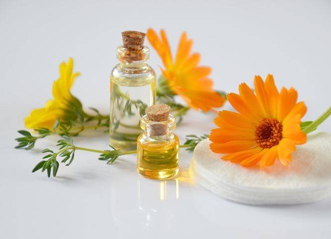 Aromatic Oil Massage